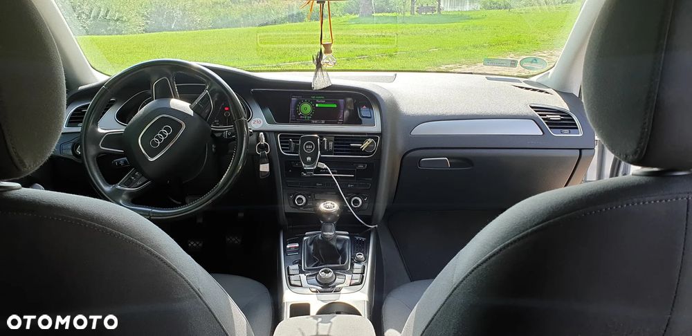Audi A4 Avant - 12