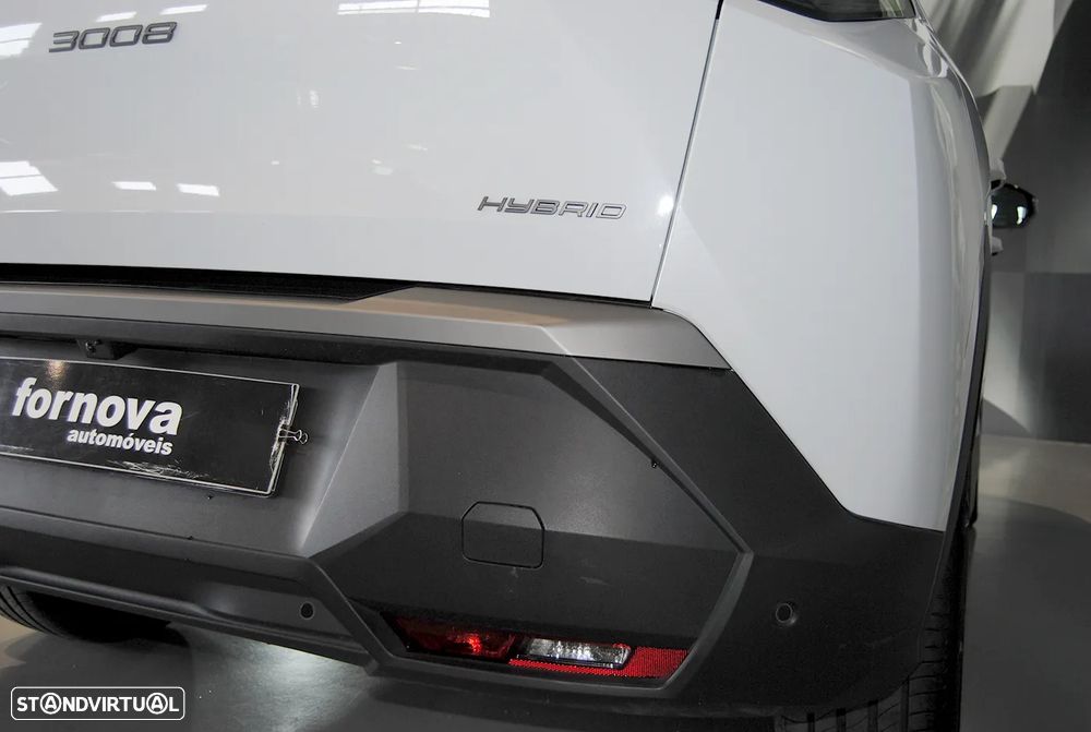 Peugeot 3008 1.2 Hybrid Allure e-DCS6 - 13