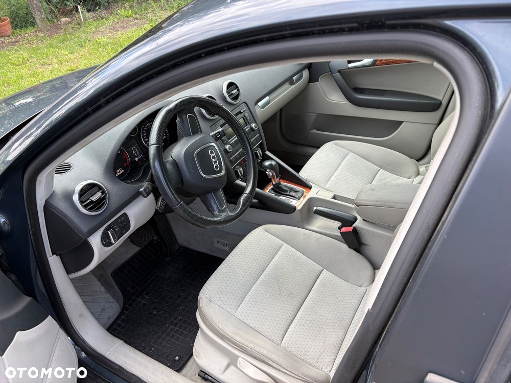 Audi A3 Sportback 1.8 TFSI Ambiente S tronic - 7