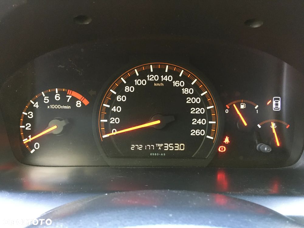 Honda Accord 2.0 Comfort - 11