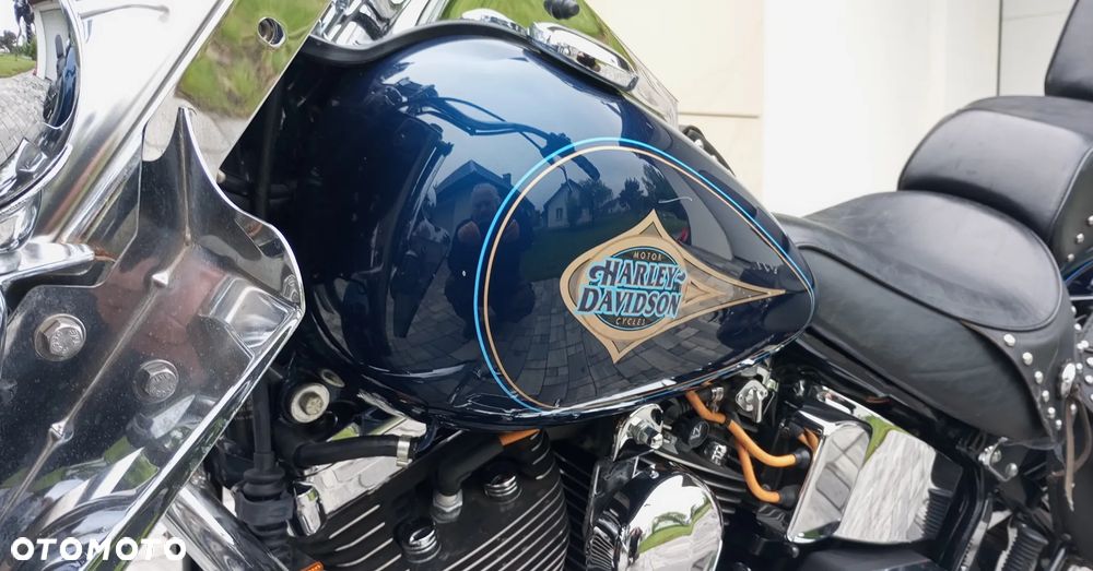 Harley-Davidson Softail Heritage Classic - 12