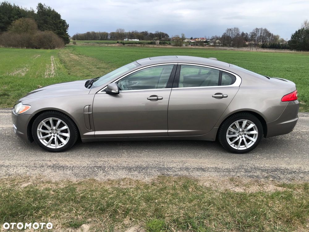 Jaguar XF - 2