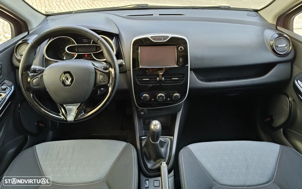 Renault Clio Sport Tourer 1.5 dCi Dynamique S - 21