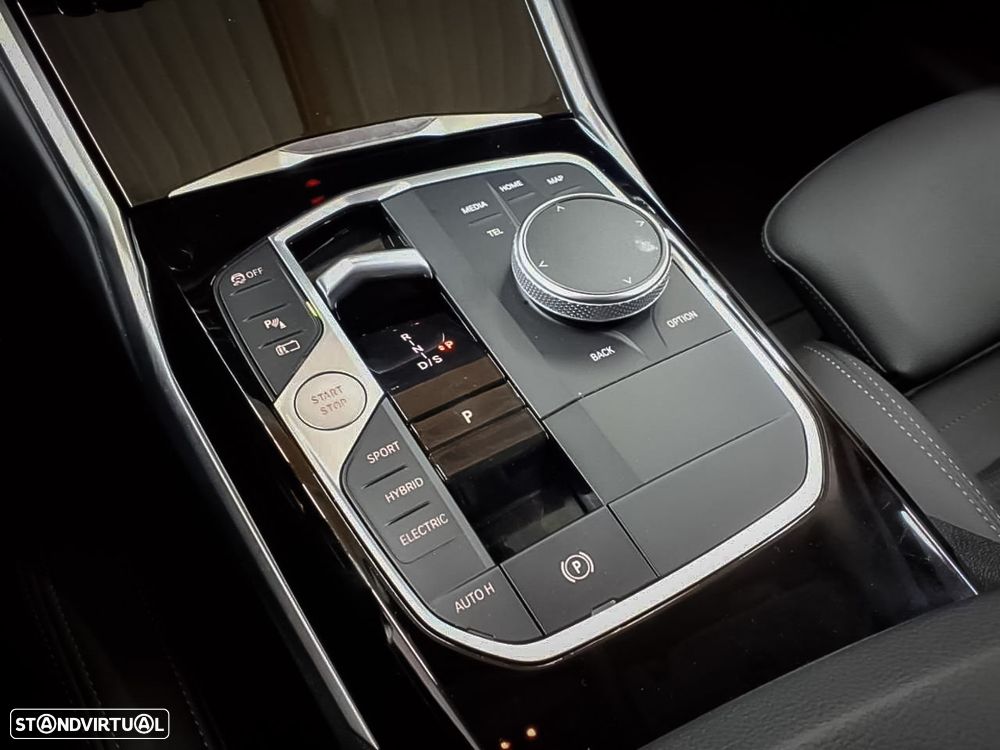 BMW 320 e Aut. Sport Line - 11