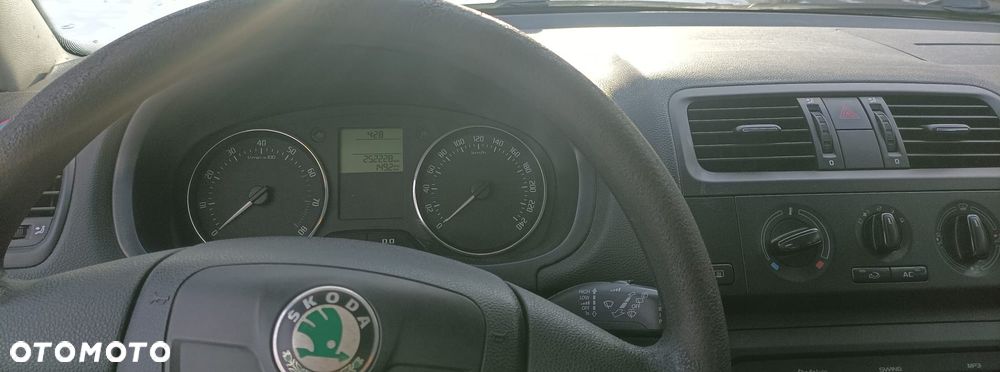 Skoda Fabia 1.2 TSI Ambition - 6