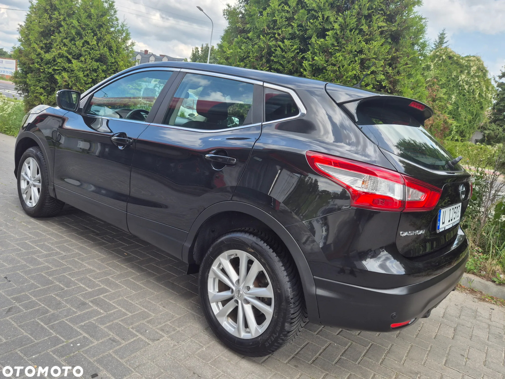 Nissan Qashqai 1.2 DIG-T N-Vision - 8