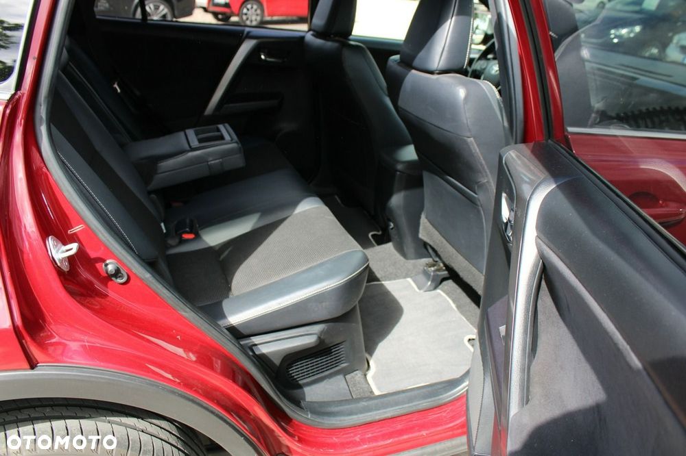 Toyota RAV4 - 28