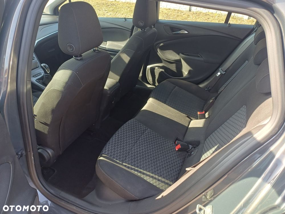 Opel Astra - 6