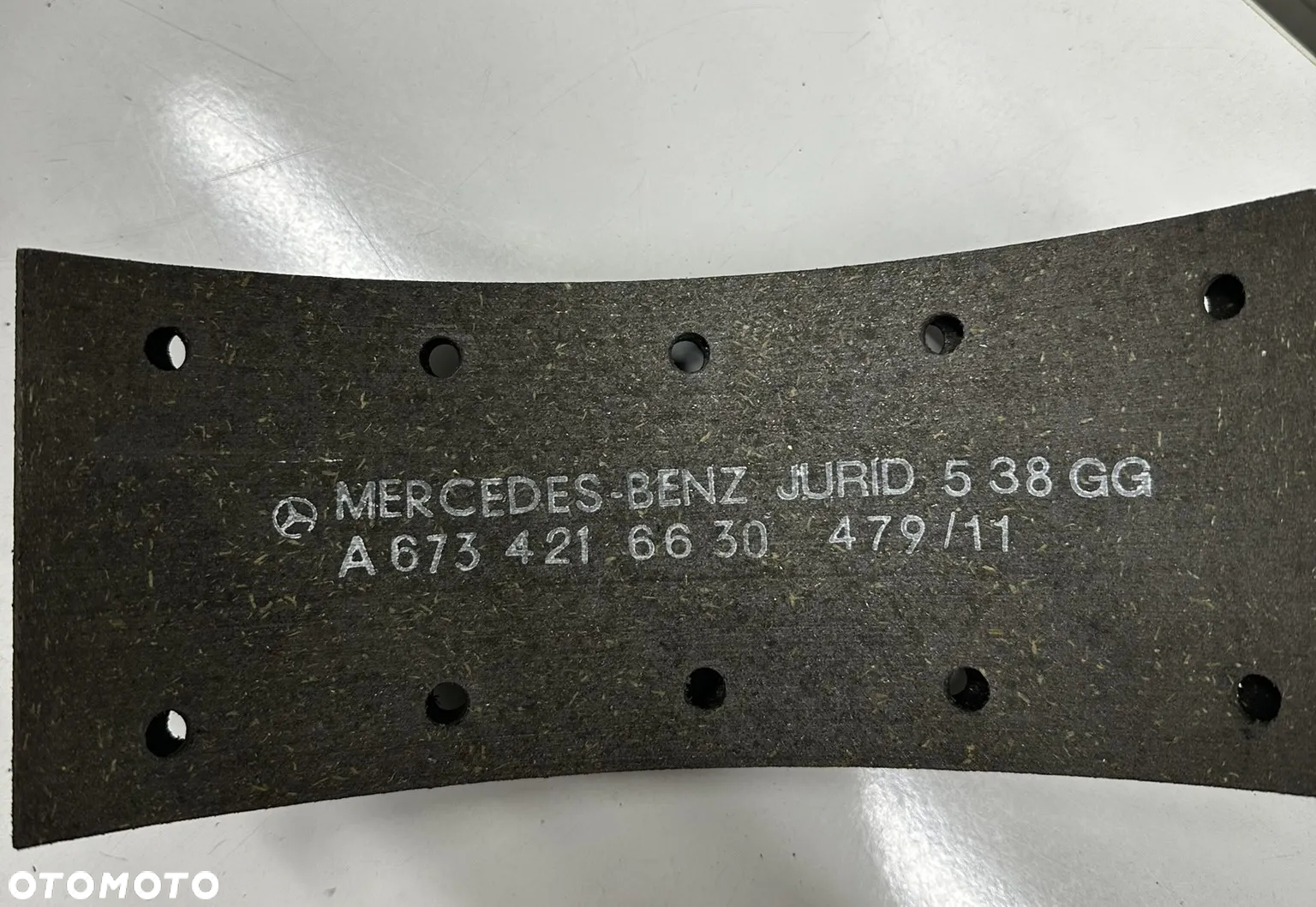 Zestaw szczęk okładzin hamulcowych Mercedes 6734216630 - 4