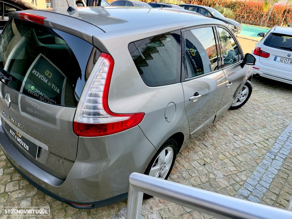 Renault Grand Scénic 1.5 dCi Dynamique S 7L - 2