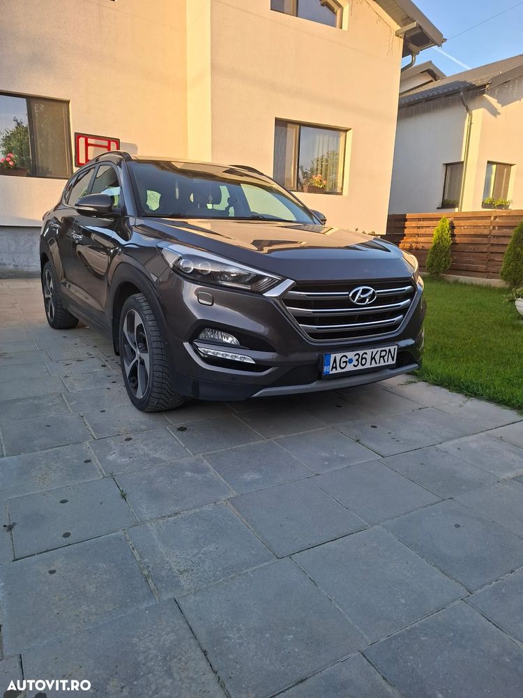 Hyundai Tucson 2.0 CRDI 4WD 6AT Luxury Pack+ - 16