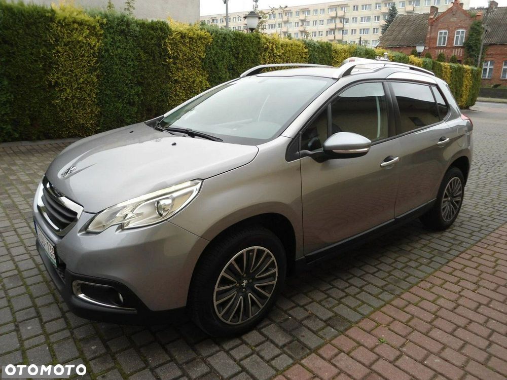 Peugeot 2008 1.6 e-HDi Allure S&S - 12