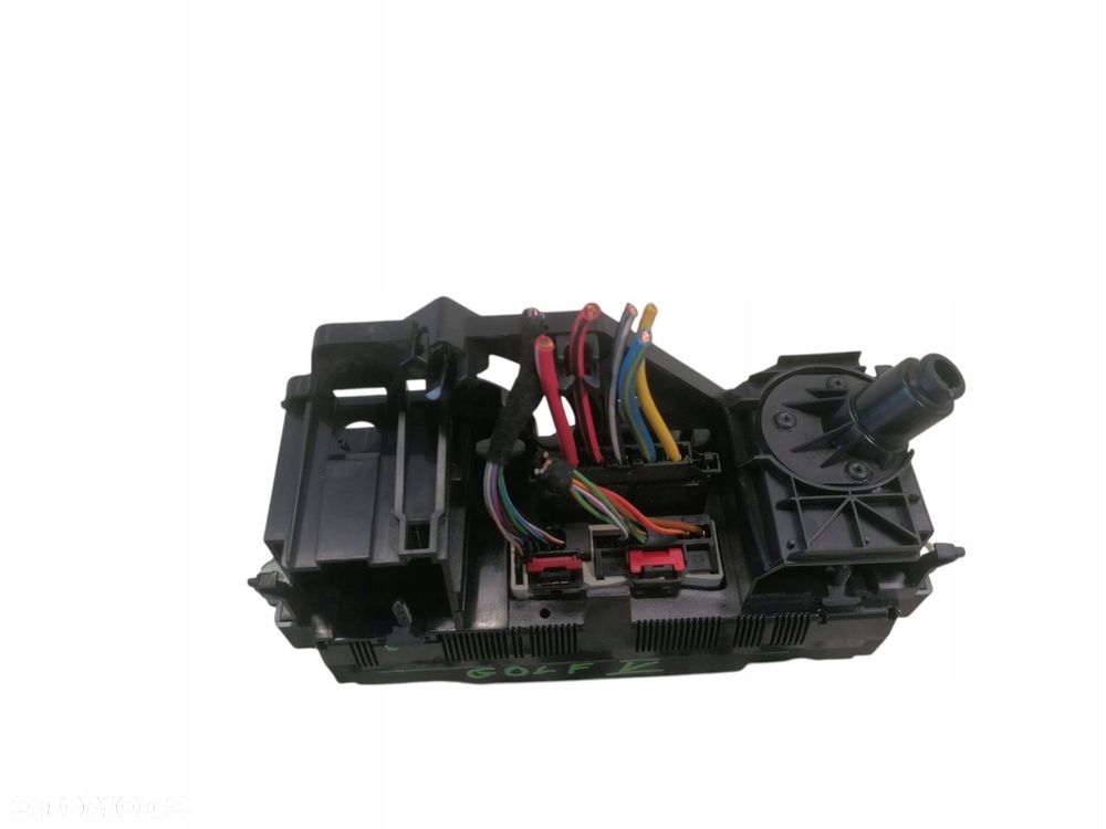 panel sterowania klimatyzacją vw golf v 1k1820045b 5hb009322-01 - 4