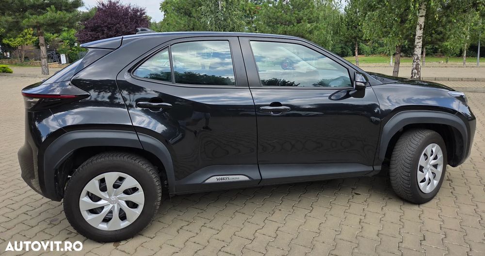 Toyota Yaris Cross 1.5 VVT-i HSD 116 4x2 HEV Dynamic - 6