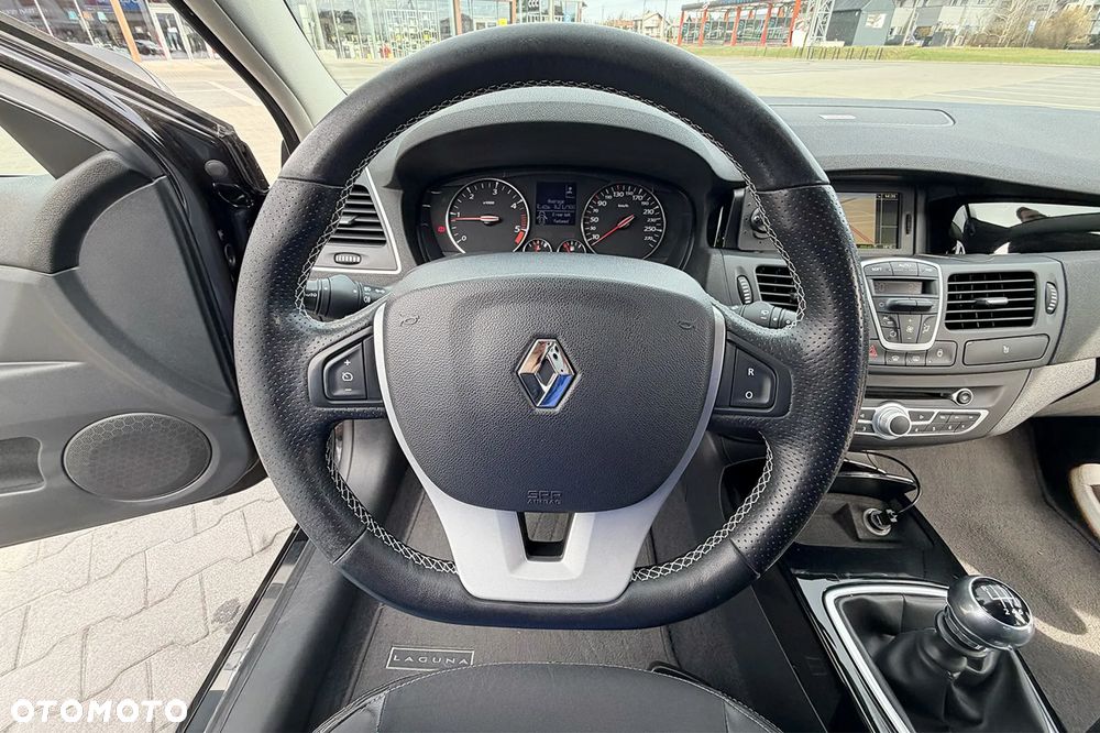 Renault Laguna 2.0 dCi Bose Edition - 19