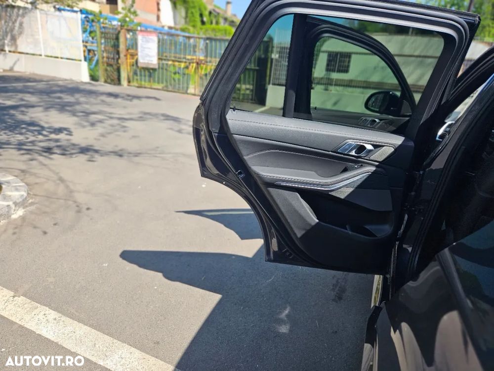 BMW X5 xDrive45e - 16