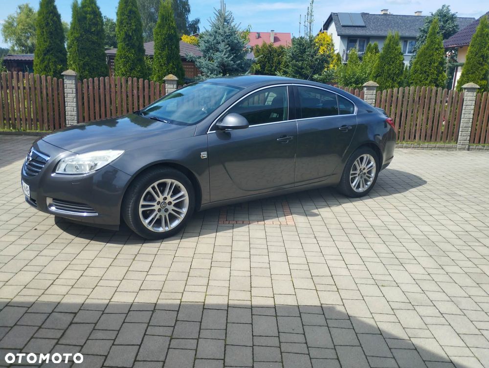 Opel Insignia 1.8 - 1