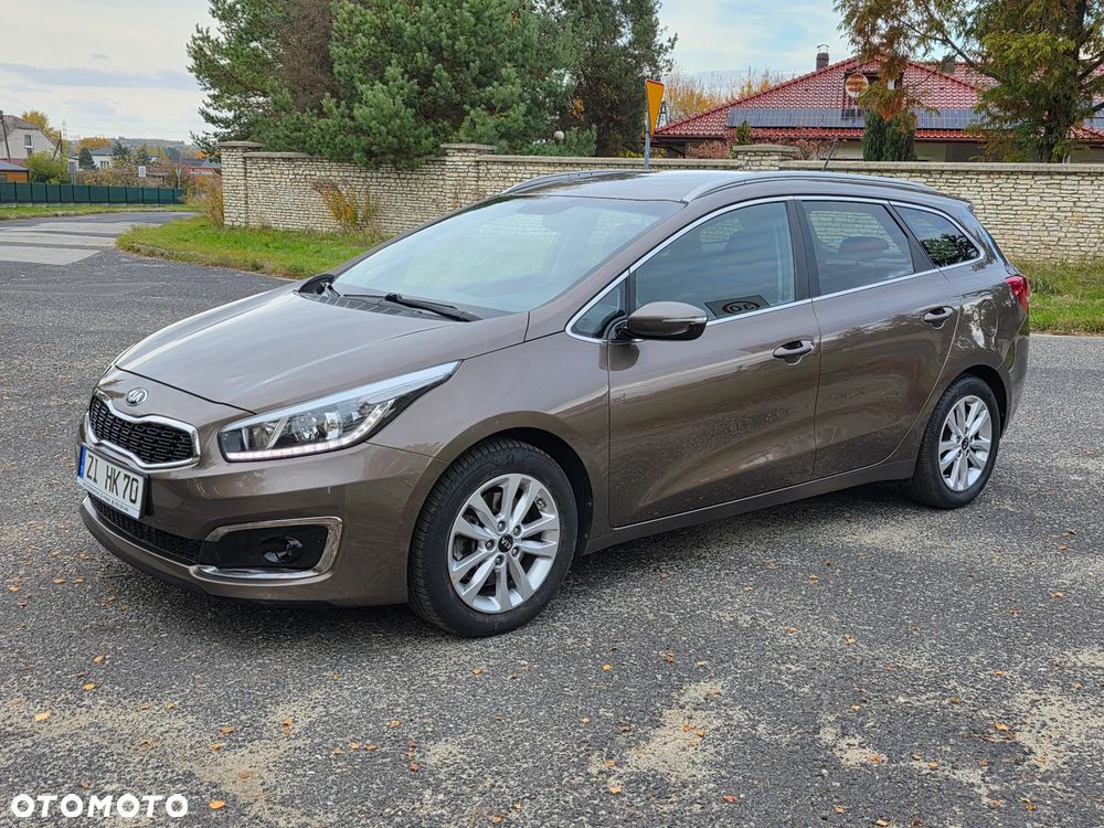 Kia Ceed - 5