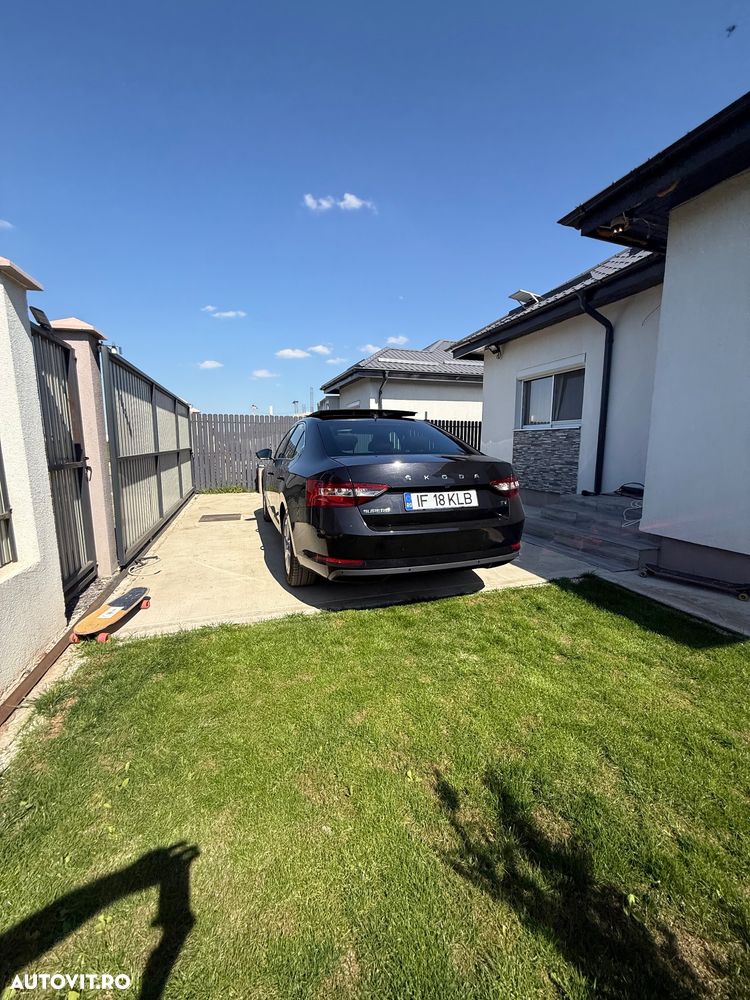 Skoda Superb - 36