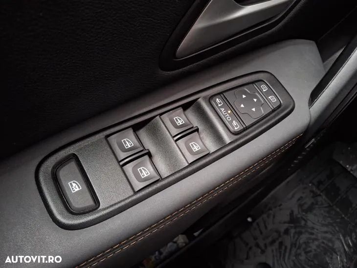 Dacia Duster TCe 150 EDC SL Prestige Extreme - 29