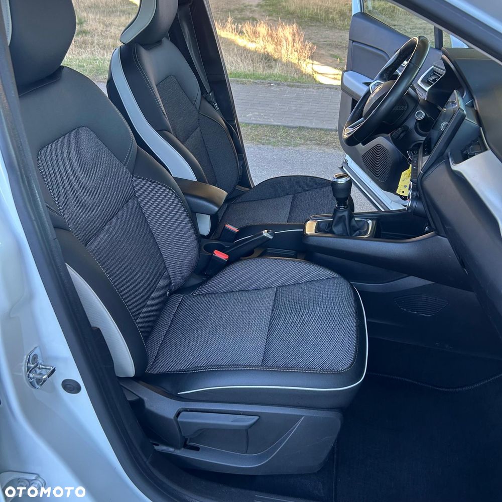 Renault Captur TCe 100 LIFE - 17