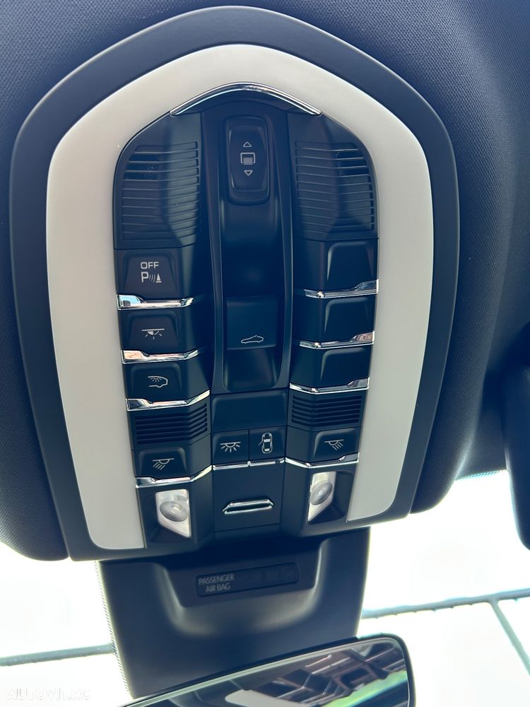 Porsche Macan Standard - 13