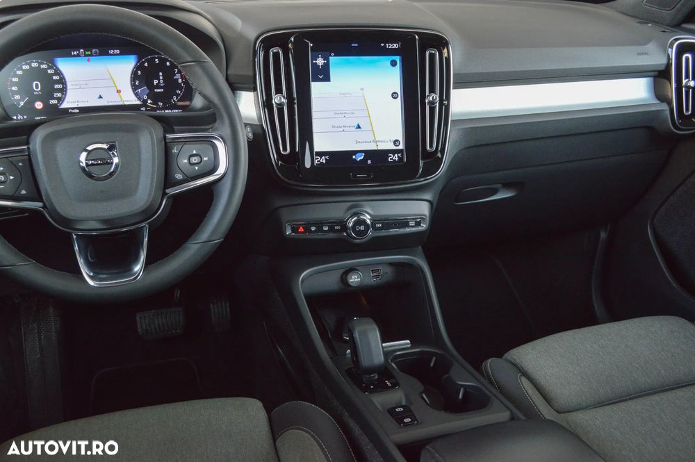 Volvo XC 40 Recharge T4 Twin Engine AT7 Inscription Expression - 36