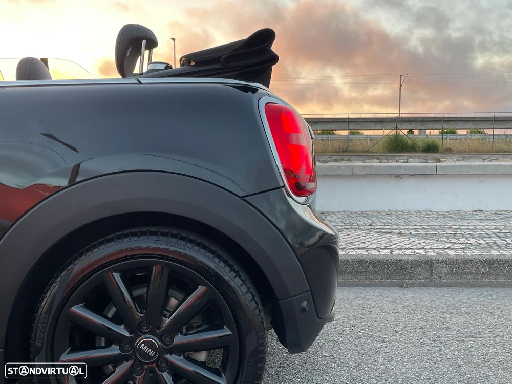 MINI Cabrio Cooper Auto. - 21