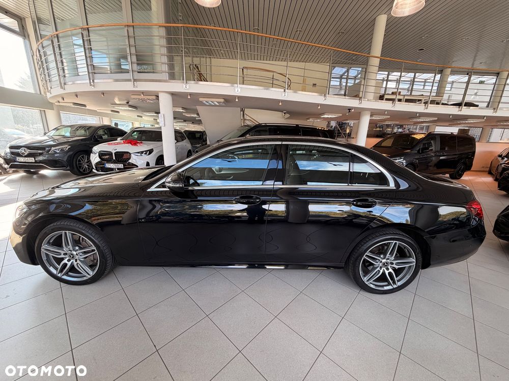 Mercedes-Benz Klasa E 220 d 4-Matic 9G-TRONIC - 3