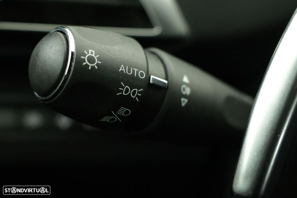 Peugeot 3008 1.2 PureTech GT EAT8 - 17