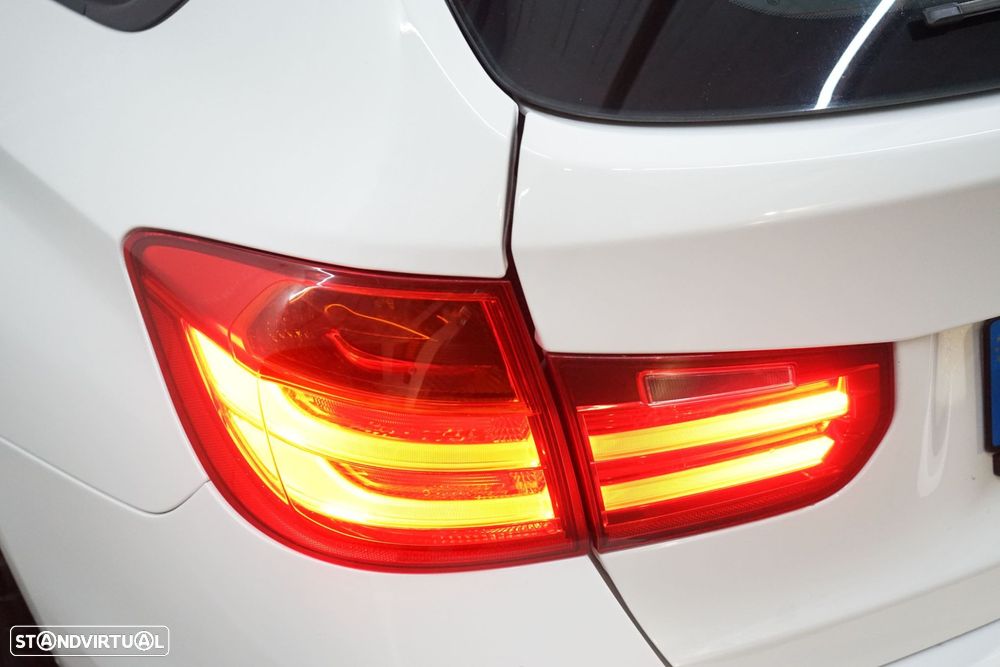 BMW 318 d Touring Line Sport - 15