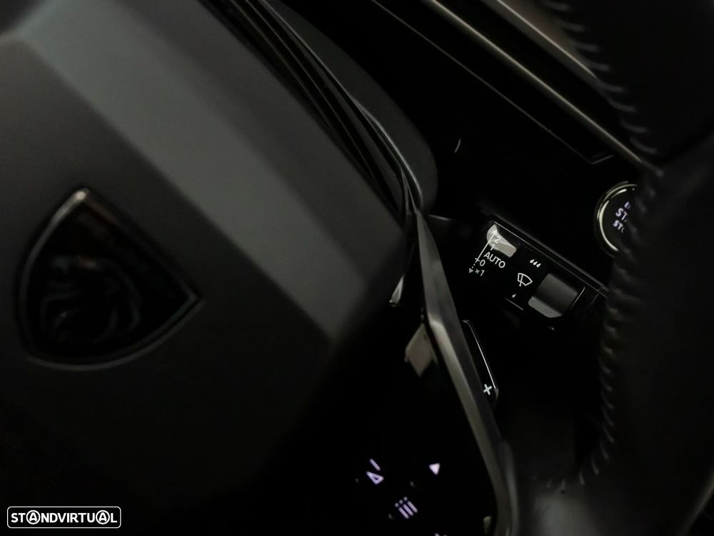 Peugeot 3008 1.2 Hybrid Allure e-DCS6 - 26