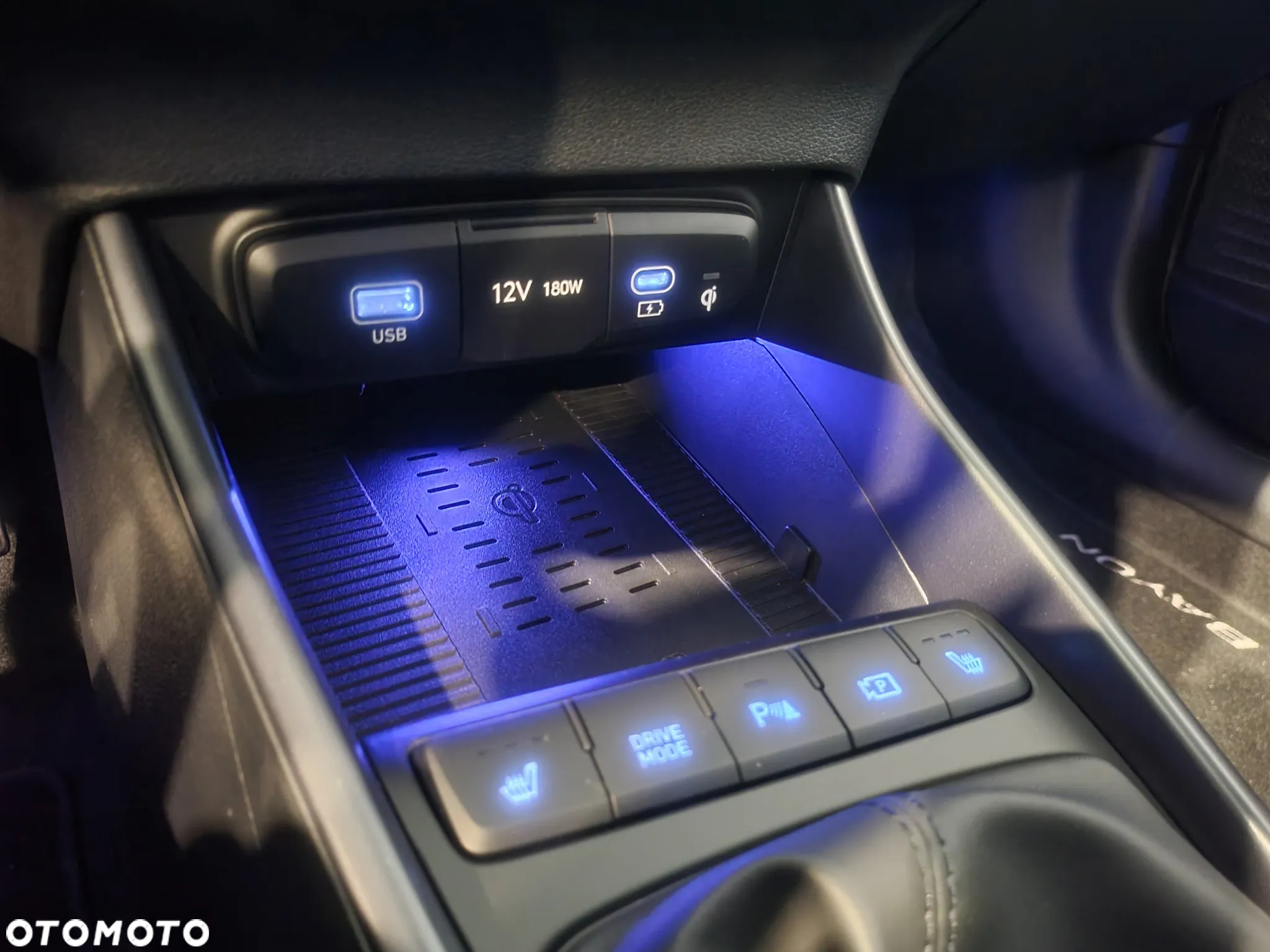 Hyundai Bayon 1.0 T-GDI Executive - 28