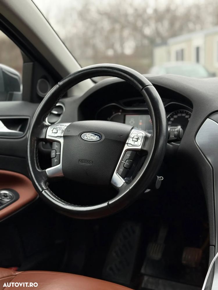 Ford Mondeo 1.6 TDCi Trend - 14