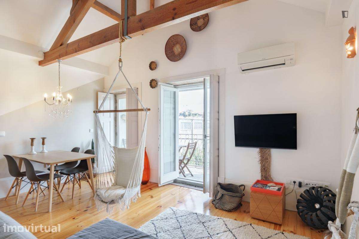 Apartamento com 2 quartos - localizado em Cedofeita Porto - Grande imagem: 2/27