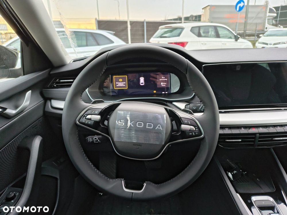 Skoda Octavia 2.0 TDI Selection DSG - 20