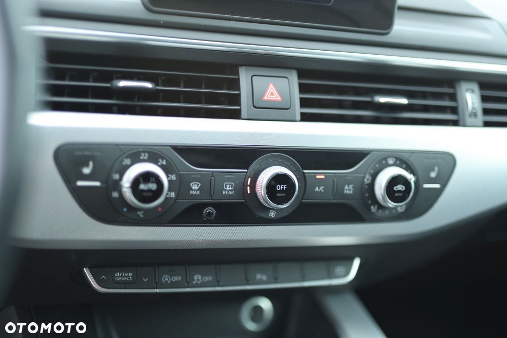 Audi A4 Avant 2.0 TDI S tronic - 17