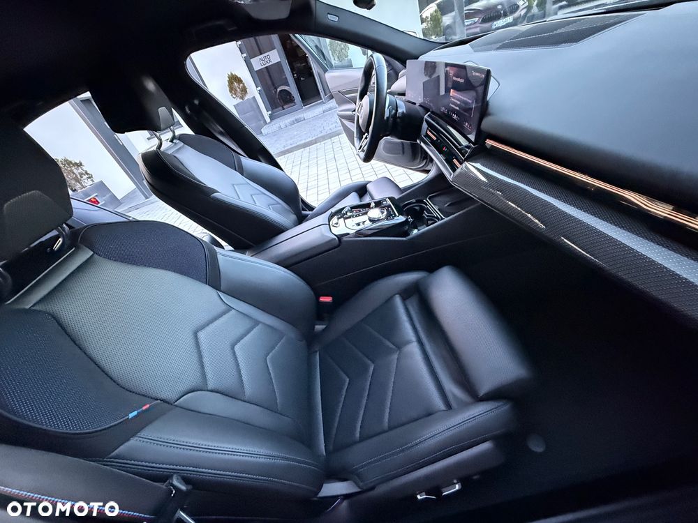 BMW Seria 5 520d xDrive mHEV M Sport - 16