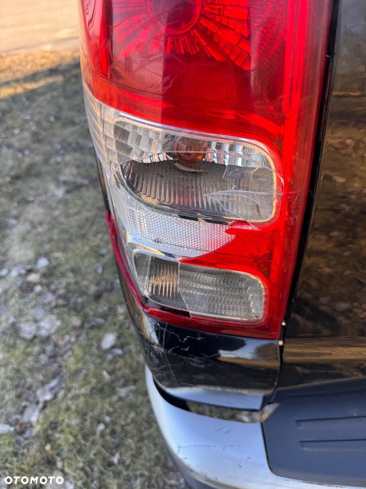 Mitsubishi L200 Pick Up 4x4 Autm Double Cab Intro Edition III - 21