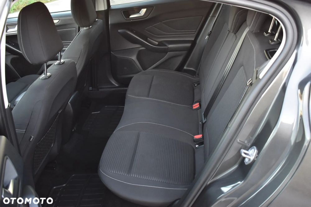 Ford Focus 1.0 EcoBoost Active Business - 15