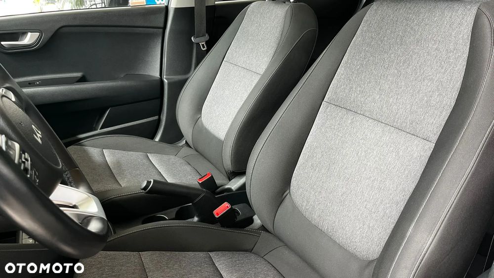 Kia Stonic 1.2 M - 11