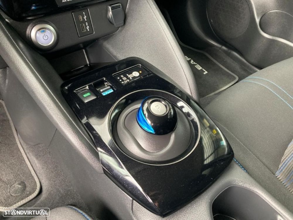 Nissan Leaf N-Connecta - 28