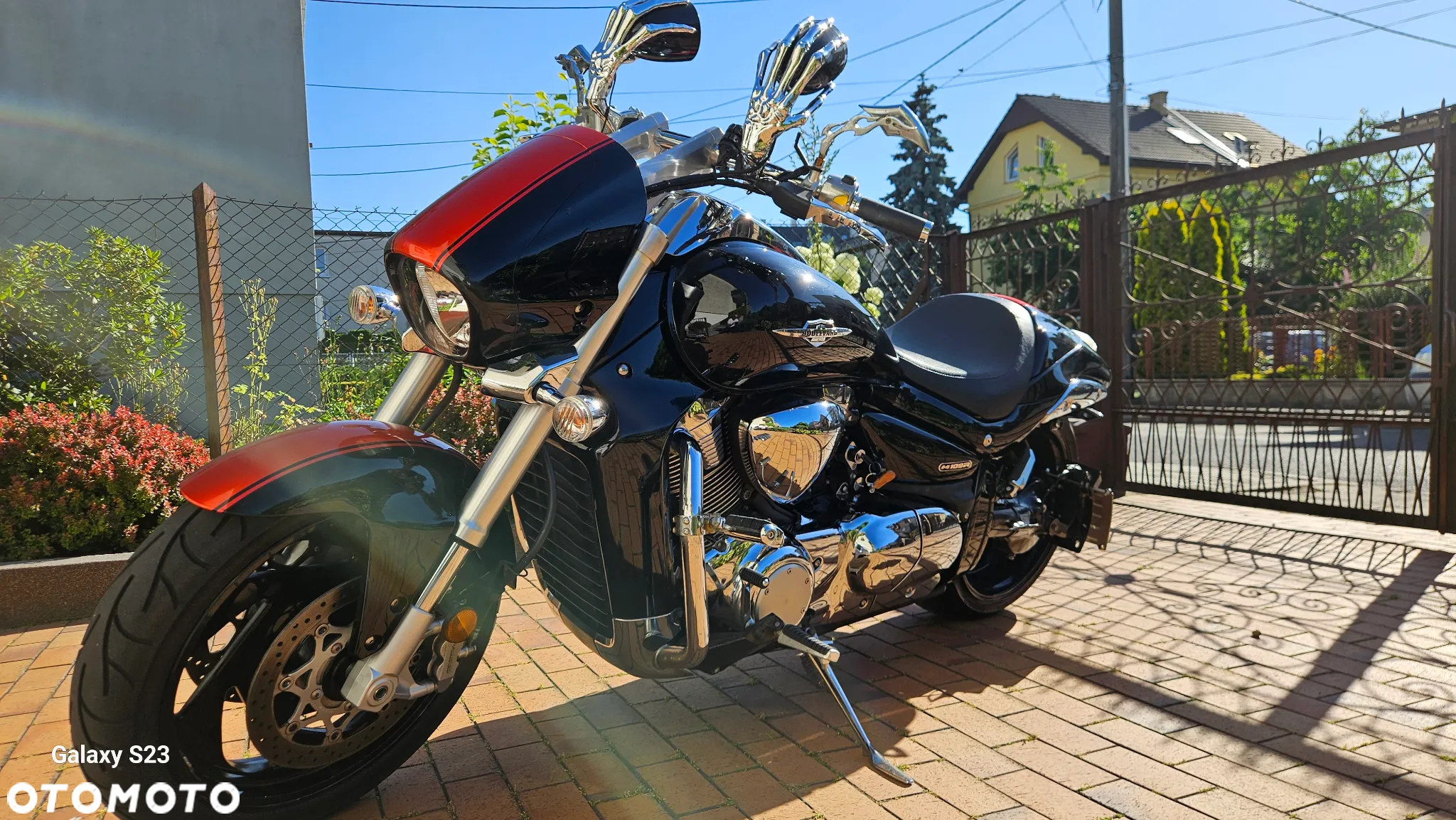 Suzuki Boulevard - 2