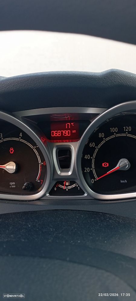 Ford Fiesta 1.25 Titanium - 9