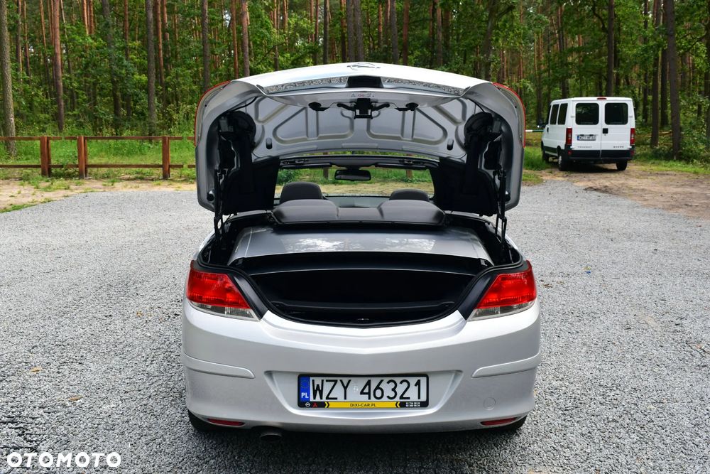 Opel Astra 1.8 Cosmo - 35