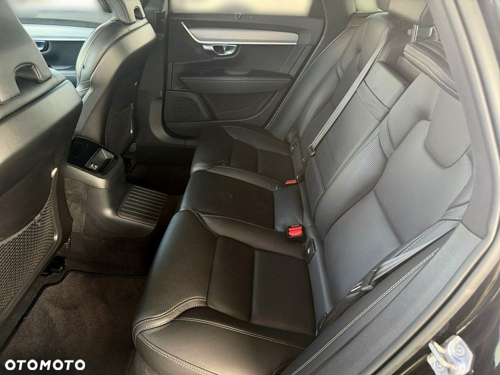 Volvo V90 - 35