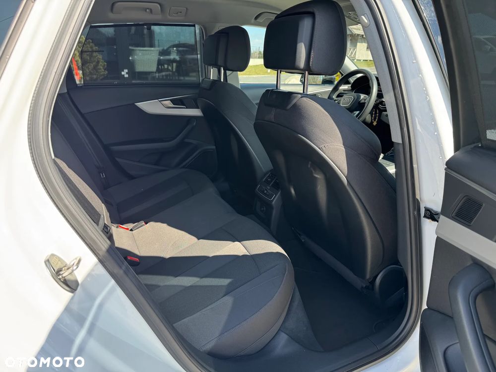 Audi A4 Avant 2.0 TDI S tronic - 20