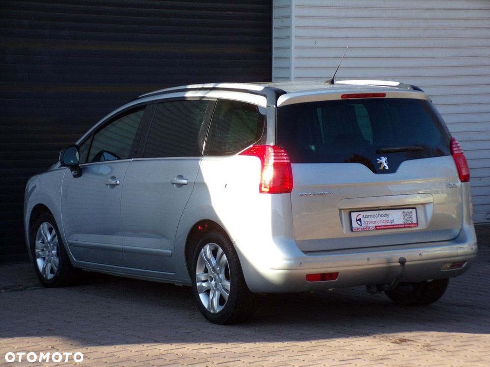 Peugeot 5008 - 12