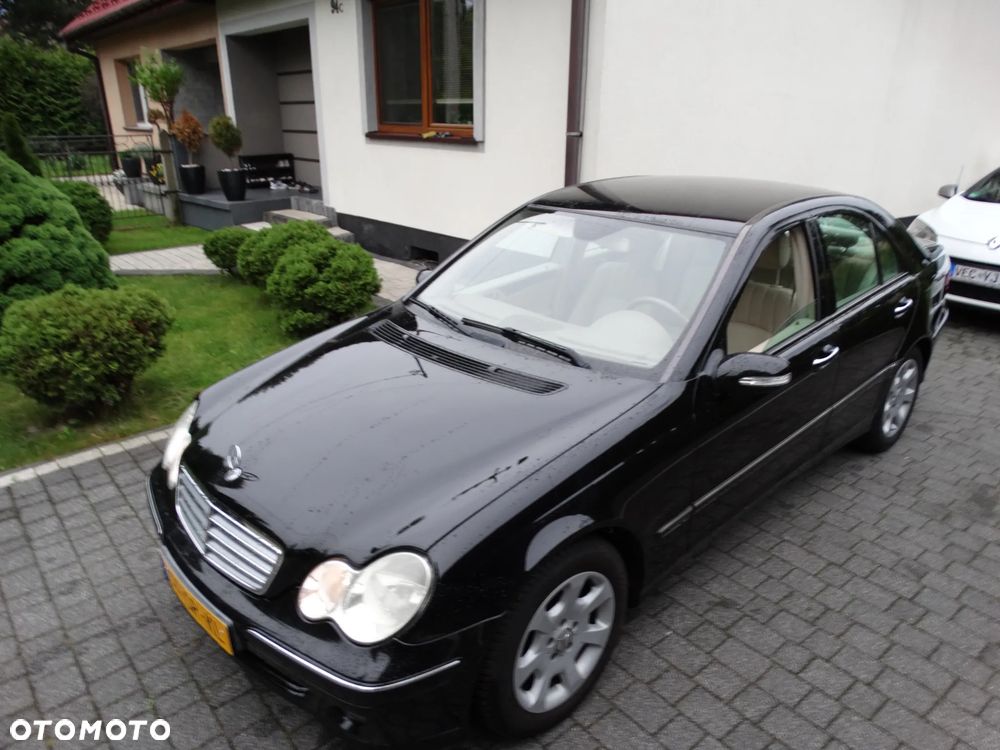 Mercedes-Benz Klasa C 200 Kompressor Avantgarde - 12