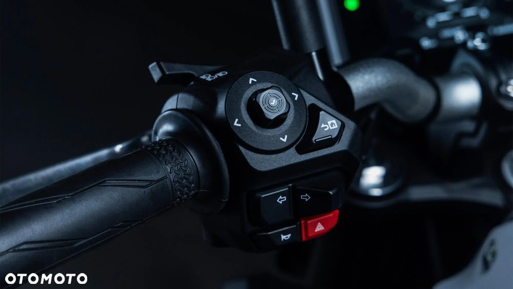 Yamaha MT - 4